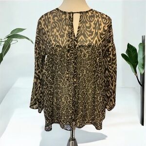 LA FEE MARABOUTEE BLACK & BROWN PATTERN/ SHEER/ 3/4 SLEEVE/ V-NECK TOP/ Size S